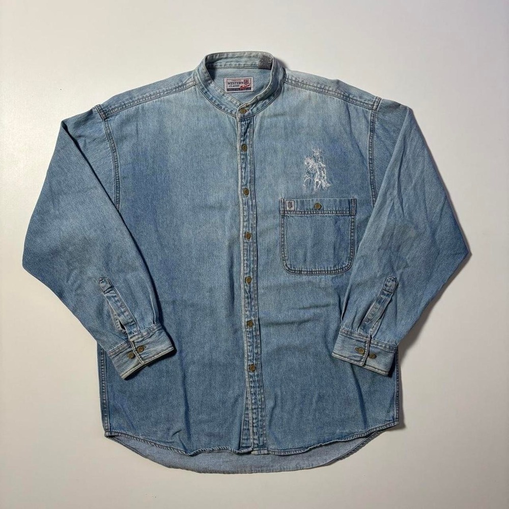 Light Wash Western Classic Denim Shirt - L
